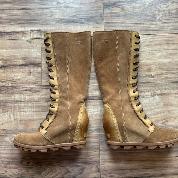 Sorel Womens Camel Tan Suede Joan of Arctic Wedge II Lace Up Tall Boots Size 11